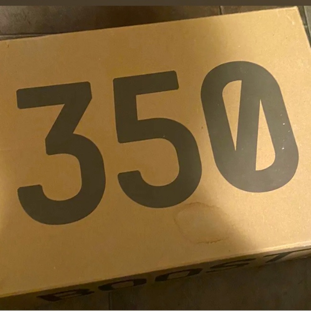 Adidas Yeezy Boost 350 V2 Black Red - Picture 6 of 6